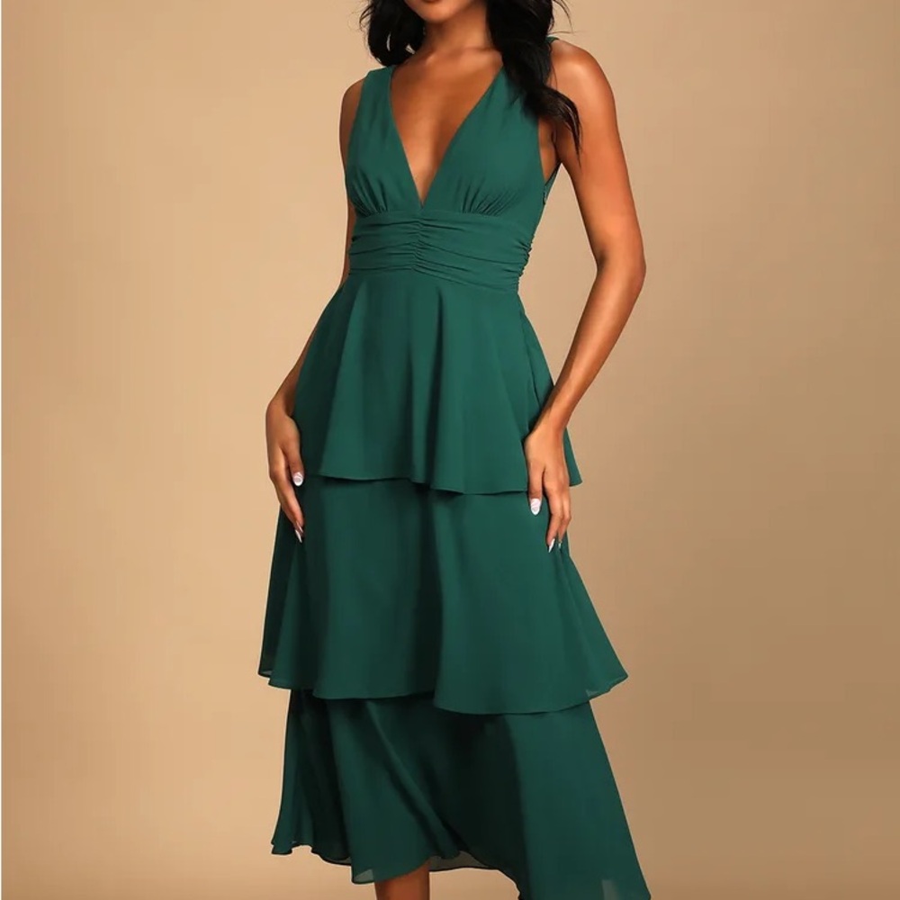 Lulus Celebration Time Emerald Green Sleeveless Tiered Midi Dress